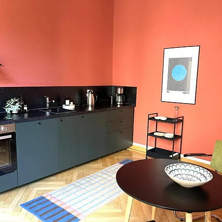 Apartament Charmante Altbauwohnung, 2 Kostenfreie Parkplaetze Frankfurt nad Odrą