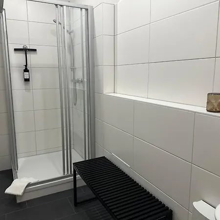 Apartment Charmante Altbauwohnung, 2 Kostenfreie Parkplaetze *