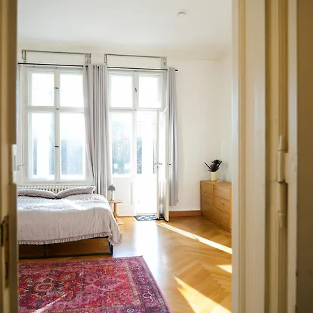 Lejlighed Charmante Altbauwohnung, 2 Kostenfreie Parkplaetze