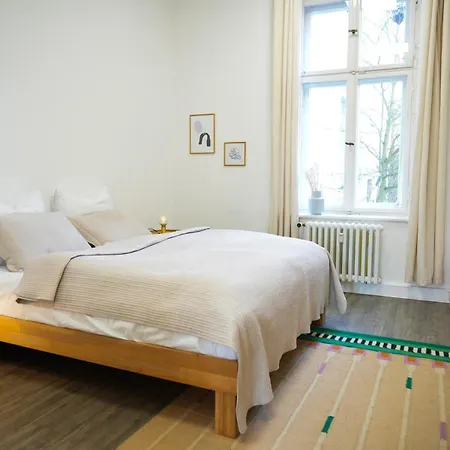 Charmante Altbauwohnung, 2 Kostenfreie Parkplaetze Frankfurt an der Oder