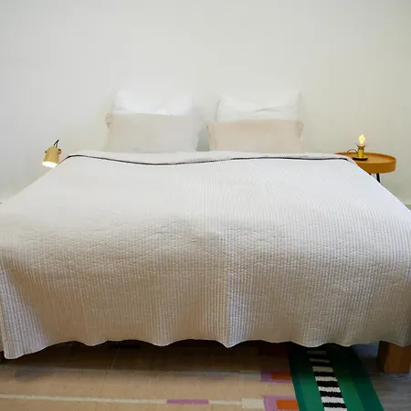 Charmante Altbauwohnung, 2 Kostenfreie Parkplaetze * Frankfurt nad Odrą