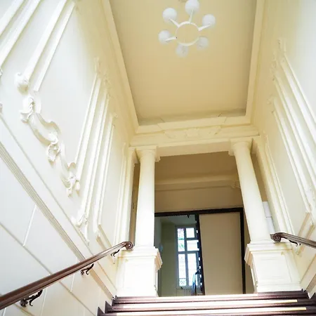 Charmante Altbauwohnung, 2 Kostenfreie Parkplaetze Frankfurt nad Odrą