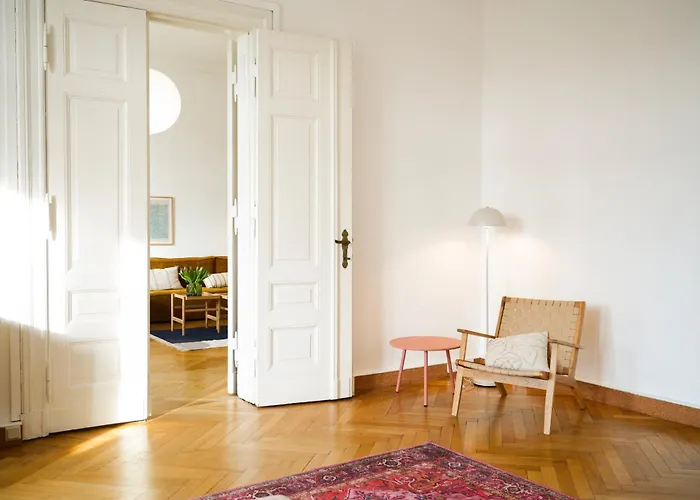 Charmante Altbauwohnung, 2 Kostenfreie Parkplaetze Frankfurt an der Oder