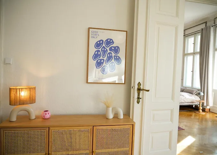 Charmante Altbauwohnung, 2 Kostenfreie Parkplaetze * Frankfurt an der Oder