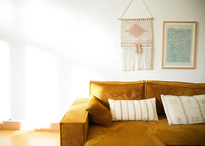 Charmante Altbauwohnung, 2 Kostenfreie Parkplaetze Frankfurt an der Oder